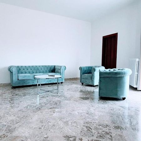 Angela'S Apartment. Elegant Two Bedroom House In Irsina المظهر الخارجي الصورة