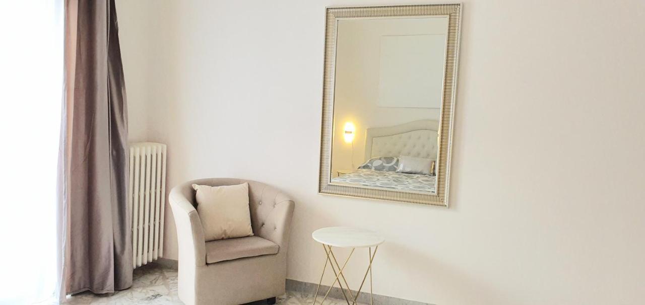 Angela'S Apartment. Elegant Two Bedroom House In Irsina المظهر الخارجي الصورة